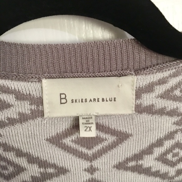 Skies Are Blue | Gray Aztec Sweater - Picture 6 of 7